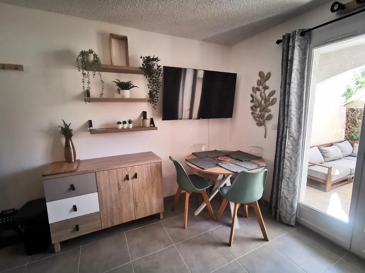La Terrasse Ensoleillee De Sausset : Le Citronnier Apartment